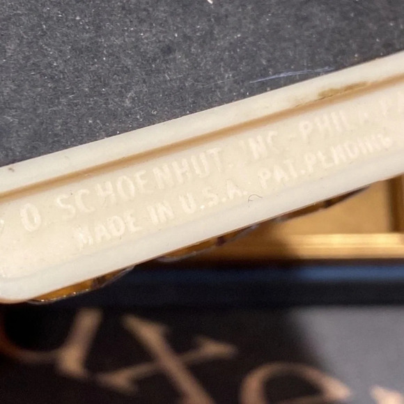 VINTAGE MCM Schoenhut Brodi Casino Playing Machine Celluloid & BAKELITE Pieces - Picture 4 of 8